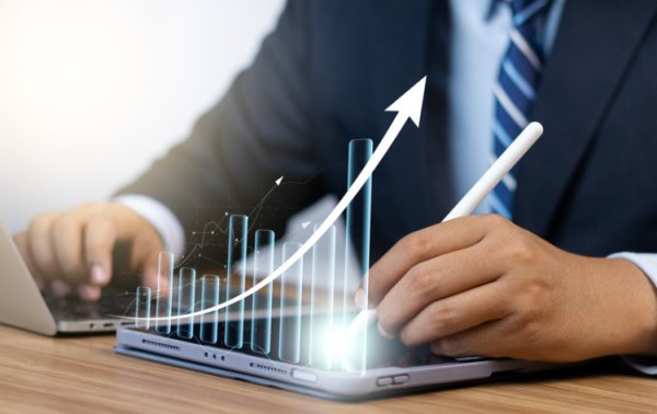 众豪配资 4月上半月私募调研风向标：电子、电力设备行业受青睐